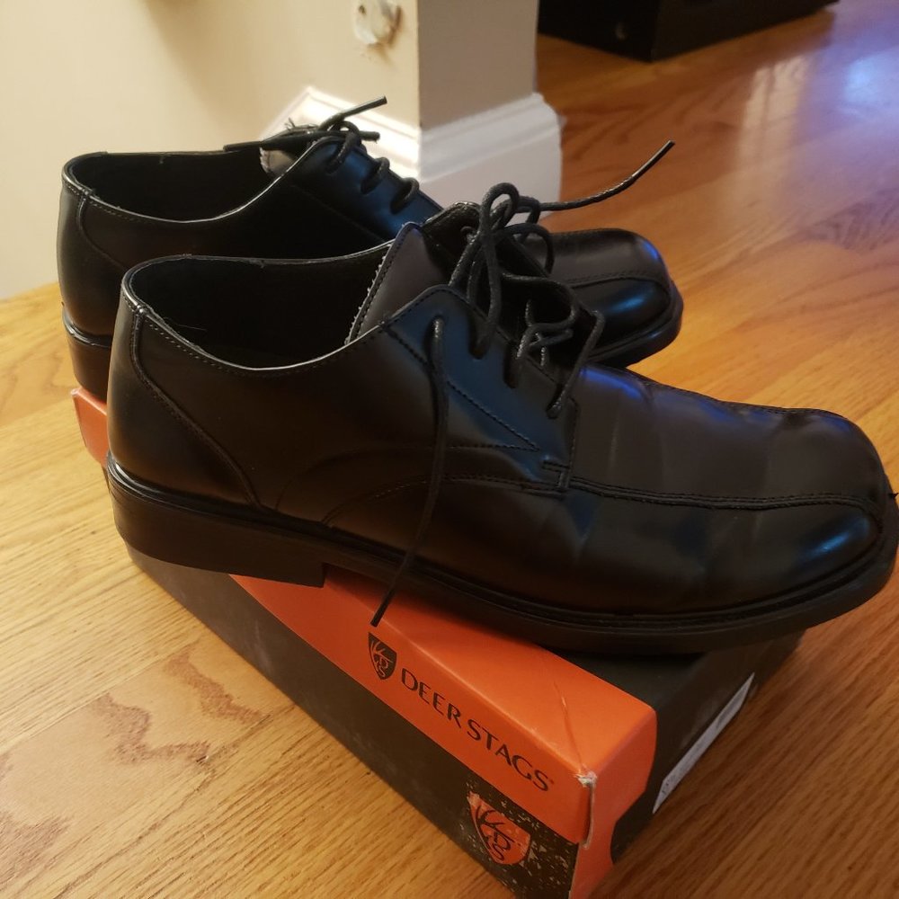 Deer Stags Gabe shoes, Men's size 6.5